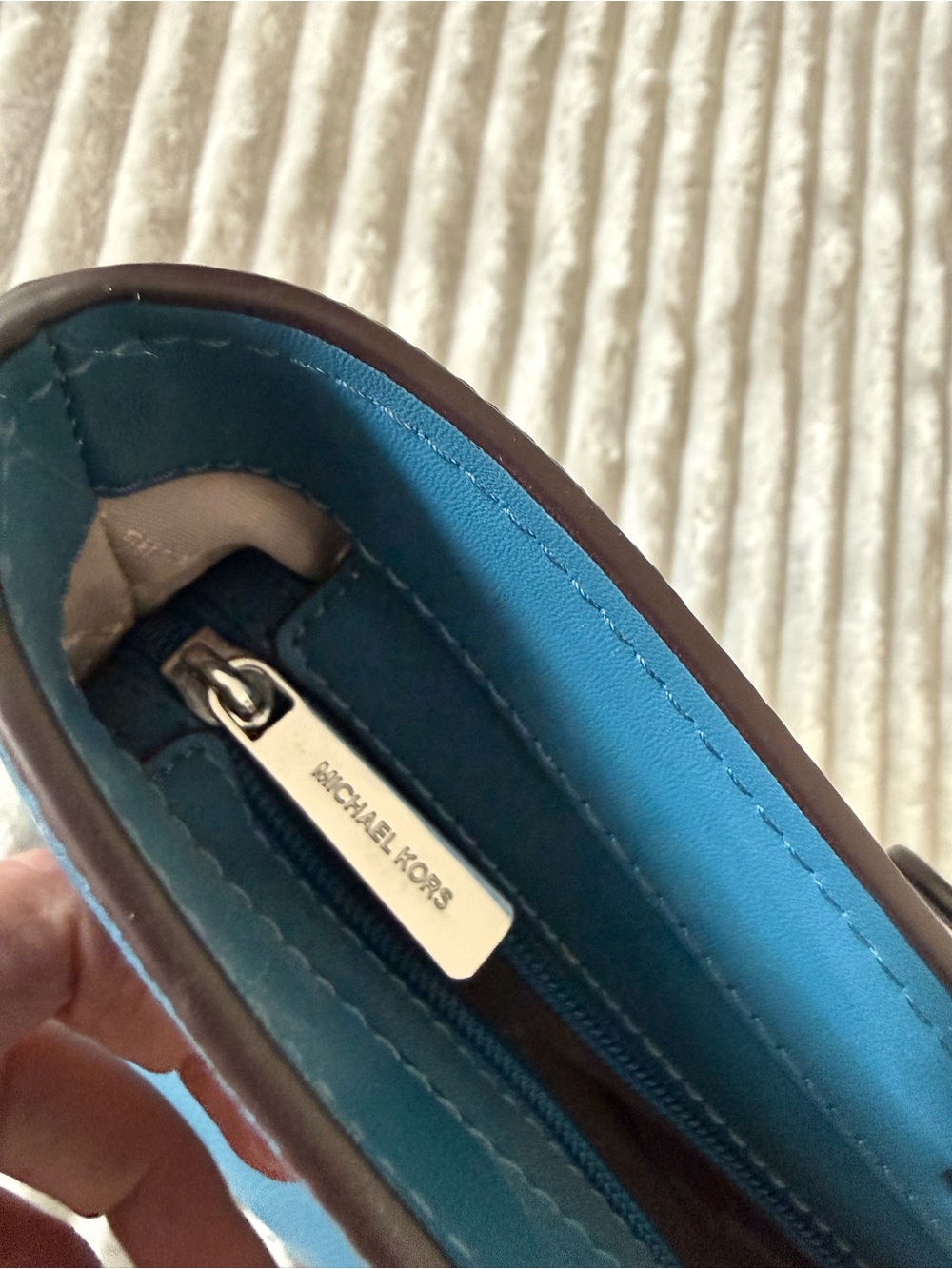 Michael Kors Blue Medium Jet Set Pocket Tote Bag - Picture 6 of 9